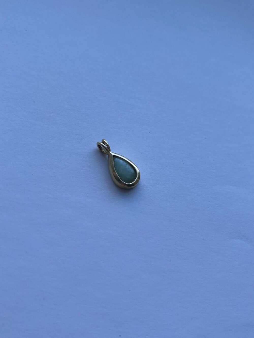 Vintage 14K Solid Gold Natural Jade Jadeite Cabochon Teardrop Pendant